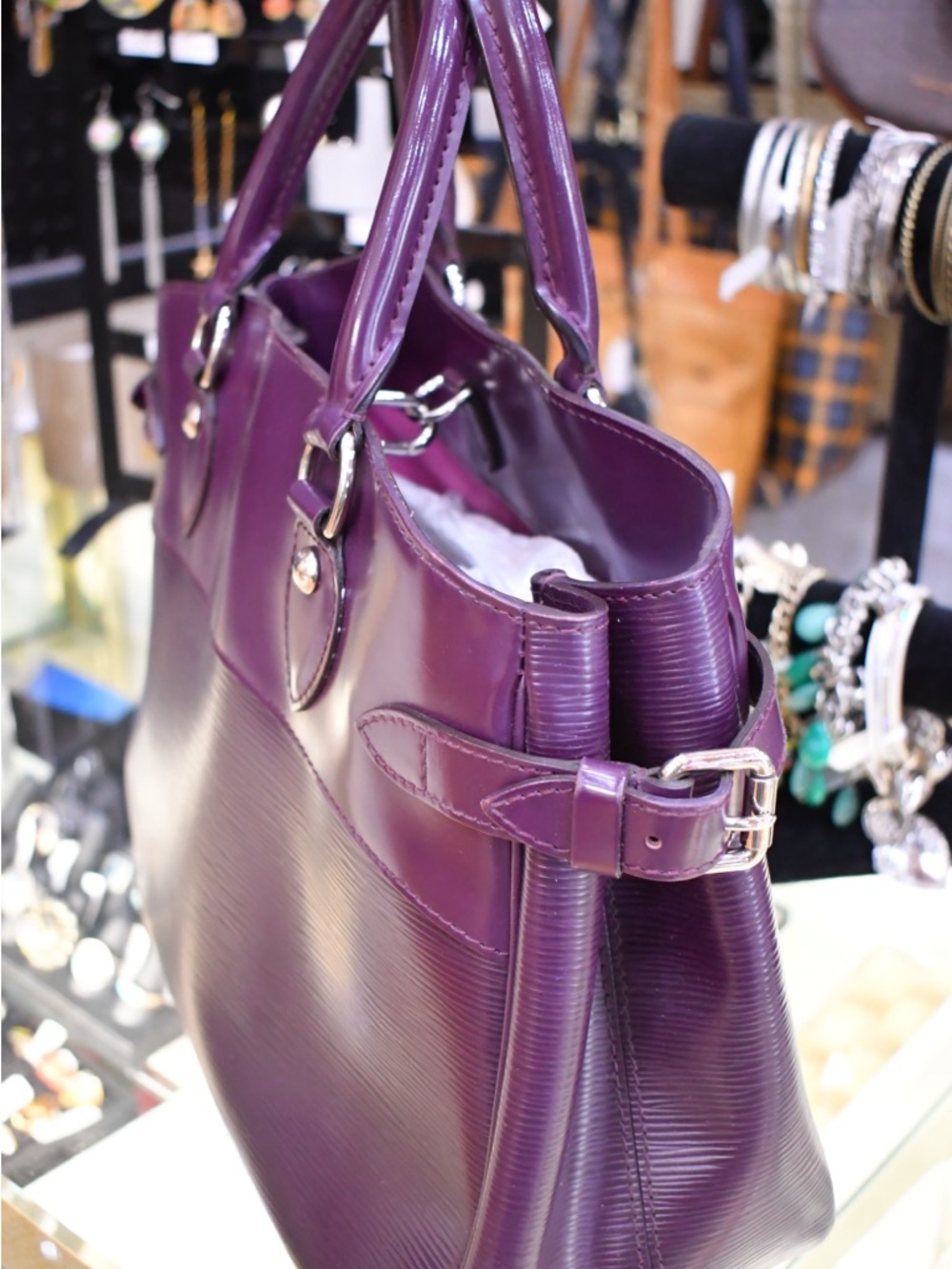Louis Vuitton Structured Satchel - Picture 2 of 6